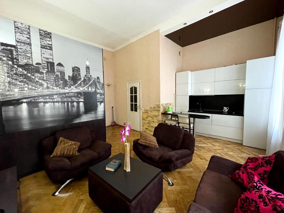 Amazing Heart Of Kiev Apartment Екстериор снимка
